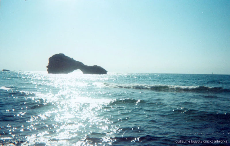 Vagues autour de la Roche Percée — Biarritz et Pays basque, Guillaume Louyot