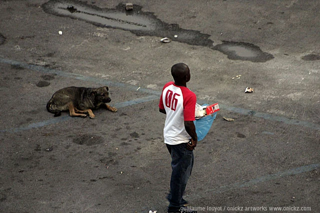 Passant dans la rue — Naples et ses environs, Guillaume Louyot