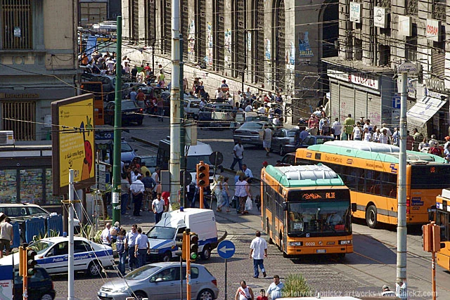 Autobus dans la ville — Naples et ses environs, Guillaume Louyot