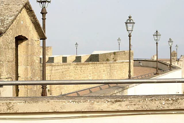 Promenade et réverbères — Naples et ses environs, Guillaume Louyot